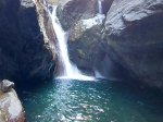 Dernier bassin à la cascade amont, profond et rempli d'eau froise
